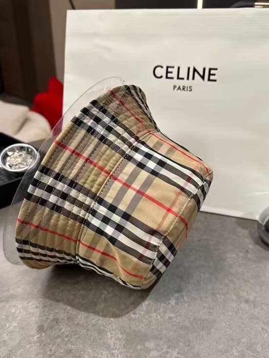 Burberry Vintage Check Bucket Hat main image 5